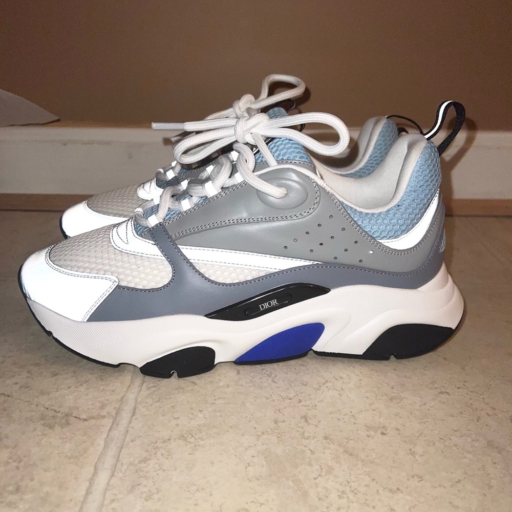 Dior b22 size 10